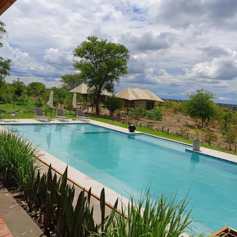 Xhabe Safari Lodge Chobe Muchenje Экстерьер фото