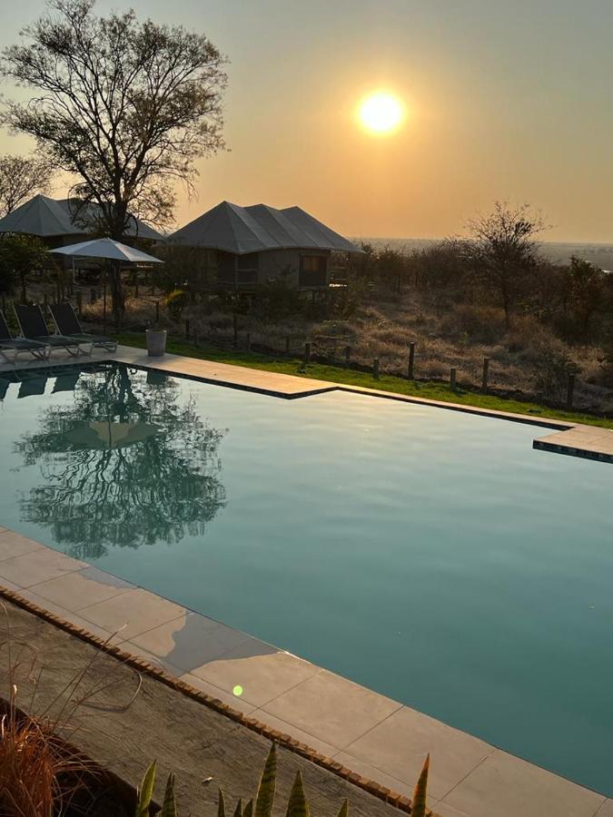 Xhabe Safari Lodge Chobe Muchenje Экстерьер фото